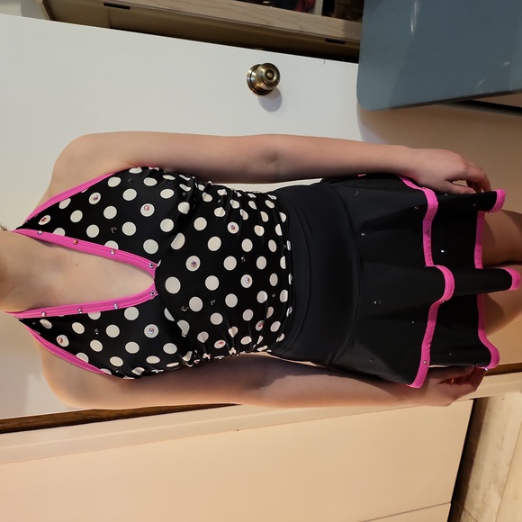 Dance costume size Small Adult - Picture 1 of 8